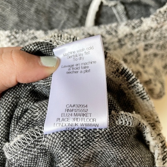 Dolan Savannah Asymetric Ruffle Textured Top L - Picture 10 of 10